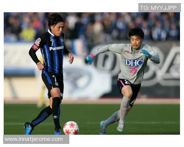 鸟栖砂岩与名古屋鲸的对决分析及比赛前瞻在2月22日的精彩碰撞 鸟栖砂岩与名古屋鲸的对决分析及比赛前瞻在2月22日的精彩碰撞